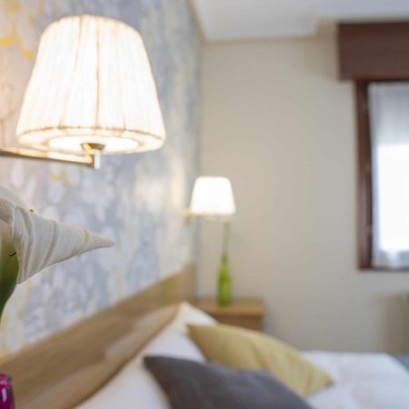 Apartamentos Mugarri Povena Ngoại thất bức ảnh