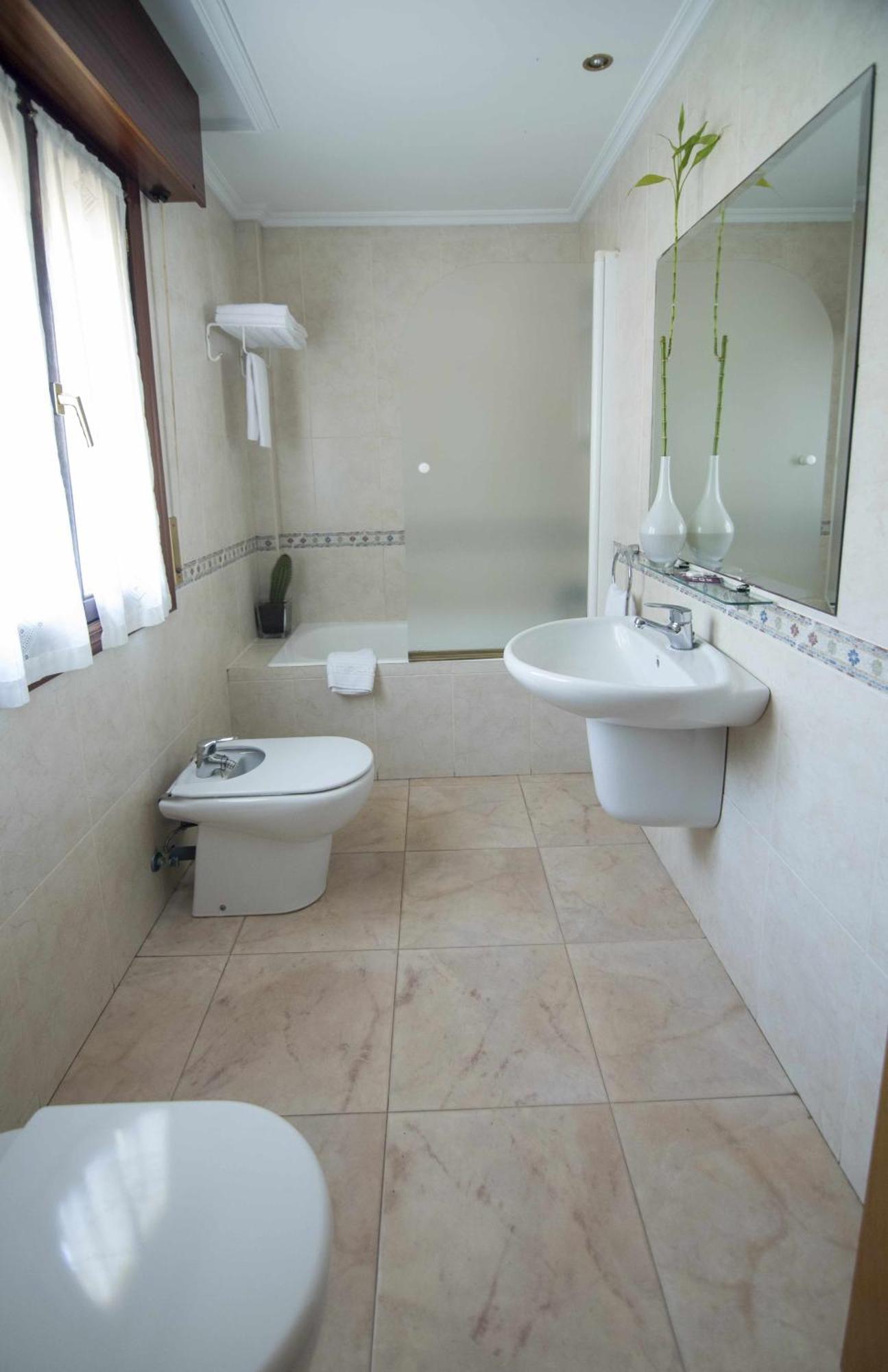 Apartamentos Mugarri Povena Ngoại thất bức ảnh